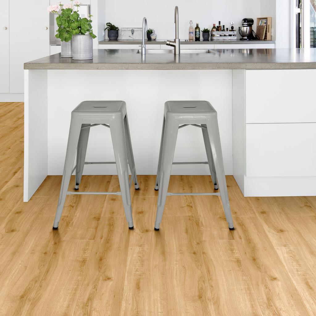 SPC ламинат "Adelar" Solida Acoustic 04270 European Oak (1219*178*5 мм) — купить в Казани