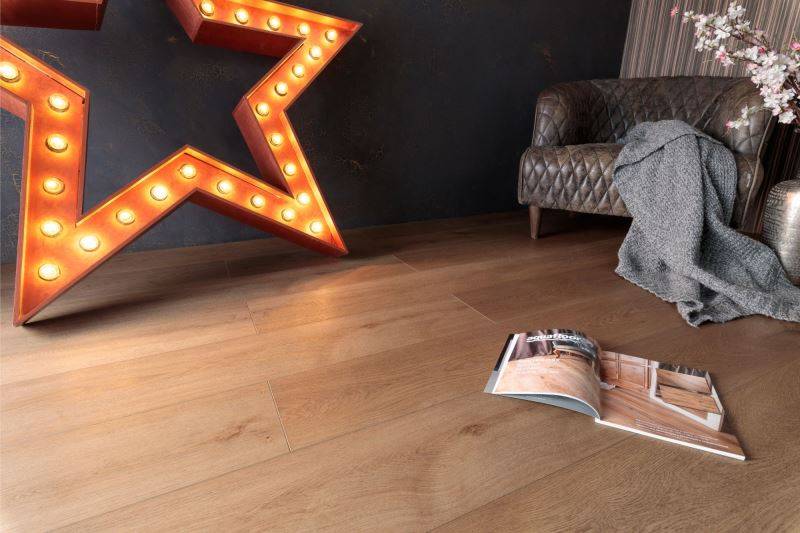 Замковая ПВХ плитка "Aquafloor" AF8024XXL (1800*228*8 мм) — купить в Казани