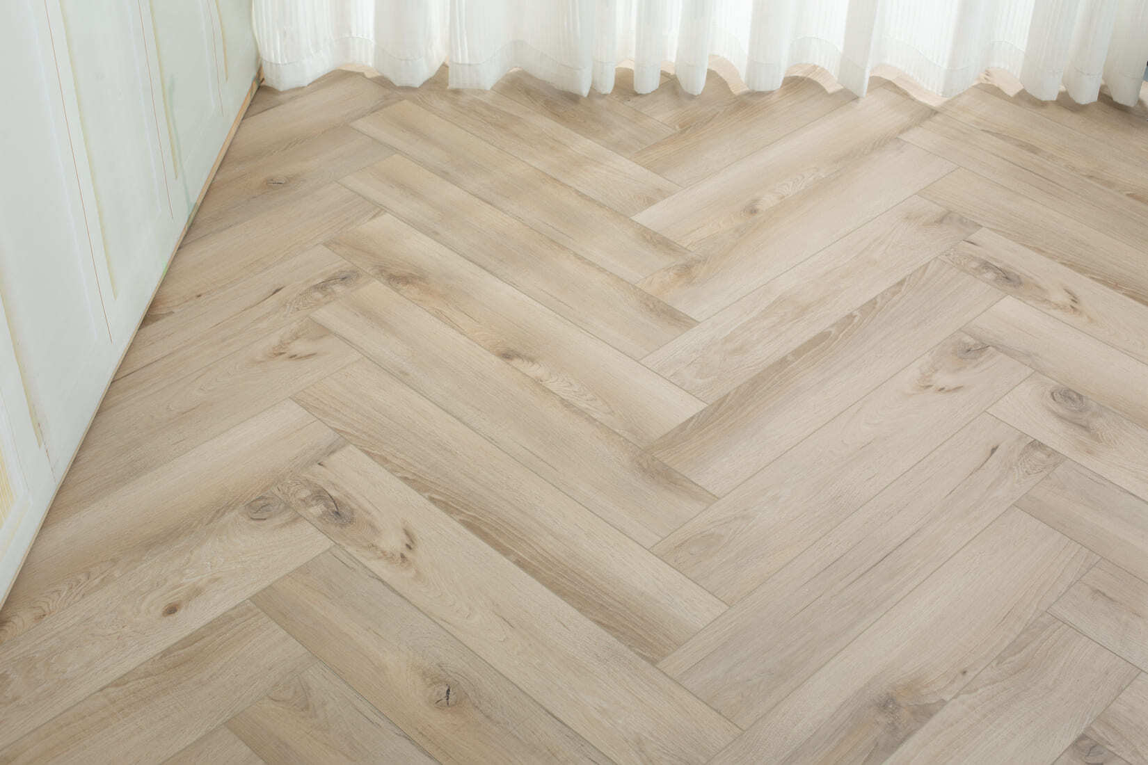 Плитка SPC "OneFloor" 3009 А,В  ЁЛКА (640*128*4 мм) — купить в Казани