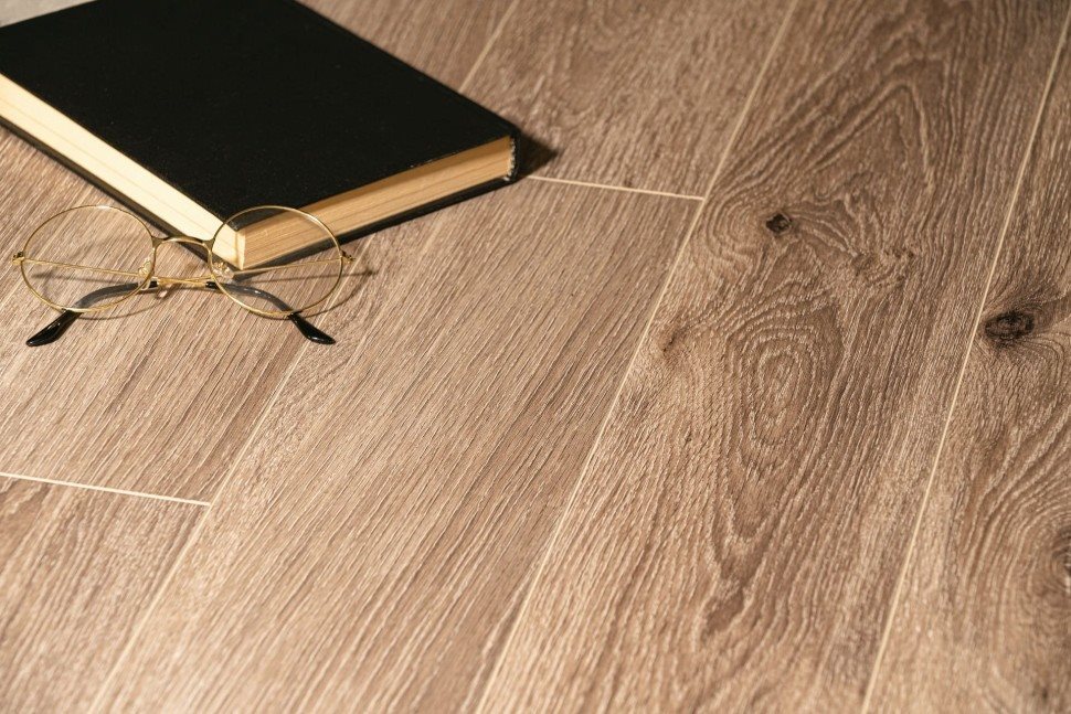 Виниловый ламинат "Bonkeel" Style Дуб Матира (1200*125*4 мм) — купить в Казани