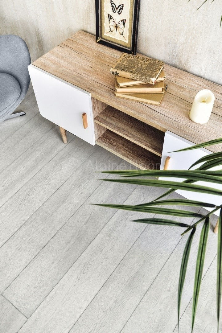 Замковая ПВХ плитка Зимний лес  (1220*183*6мм) — купить в Казани