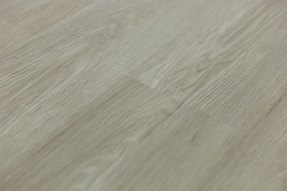 Замковая ПВХ плитка "Art Tile" Дуб Британь (920*150*4 мм) — купить в Казани