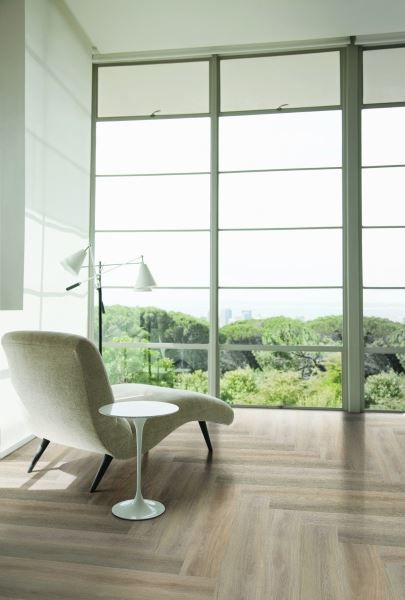 Кварцвиниловая плитка "LG" Орешник классический (1200*180*2 мм) — купить в Казани