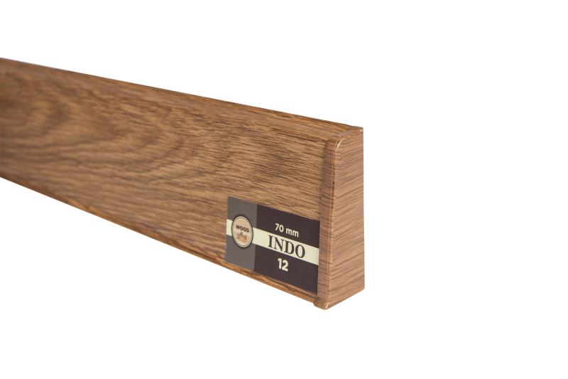 Плинтус "Arbiton" Indo Дуб Темный (2500*26*70 мм) — купить в Казани