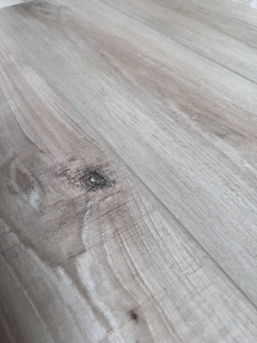 SPC ламинат "OneFloor" ЕСО 5021 (4V фаска) (1220*184*4 мм) — купить в Казани