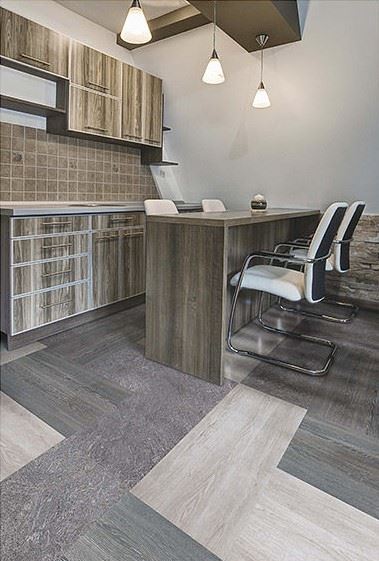 Плитка ПВХ "Tarkett" New Age Serenity (914,4*101,6*2,1 мм) — купить в Казани