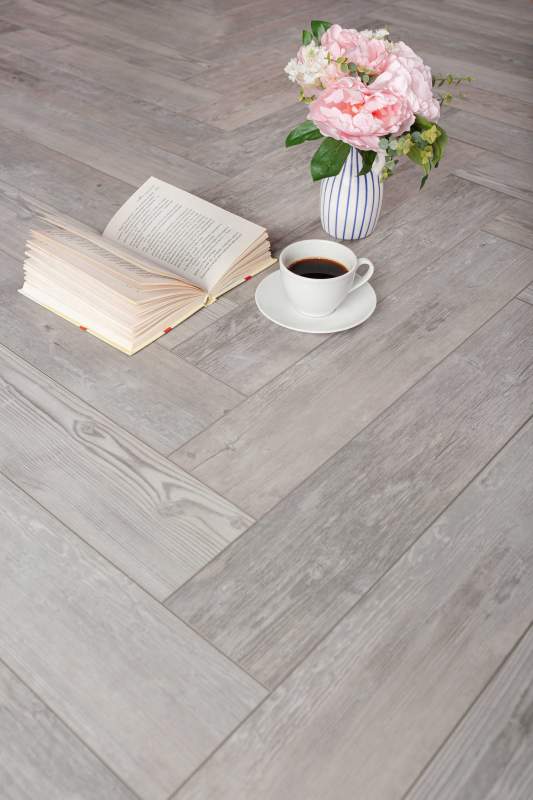 Замковая ПВХ плитка "Aberhof" Carmelita 1687 (615*123*5 мм) — купить в Казани