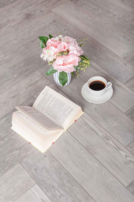 Замковая ПВХ плитка "Aberhof" Carmelita 1687 (615*123*5 мм) — купить в Казани