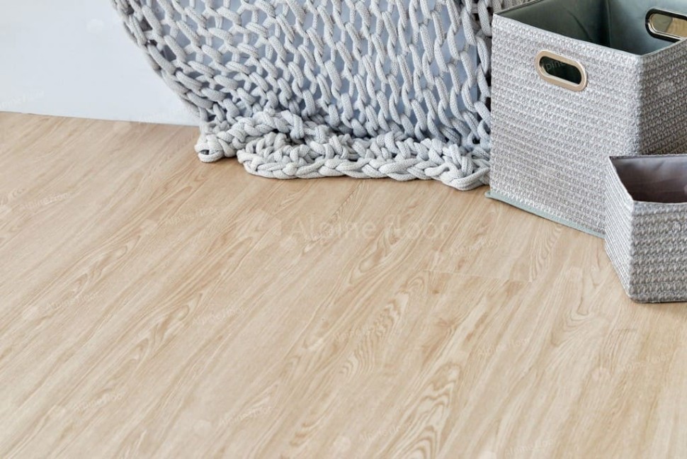 Виниловый ламинат "Alpine Floor" Classic Light MC Ясень Макао (1220*183*3,5 мм) — купить в Казани